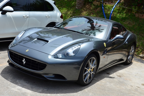 Ferrari Lebanon Gathering at Edde Sands